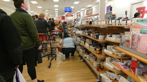 Shopping Mall «Watchung Square Mall», reviews and photos, 1515 US-22, Watchung, NJ 07069, USA