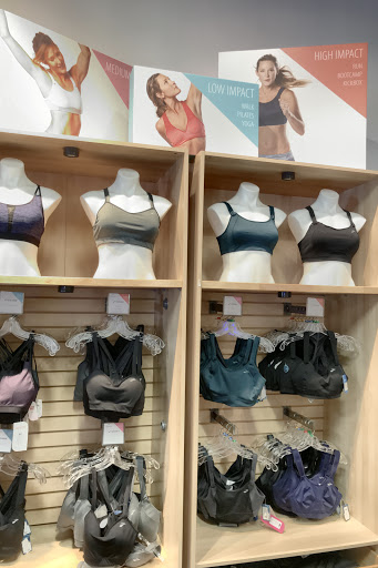 Running Store «Road Runner Sports», reviews and photos, 535 Lakeview Plaza Blvd, Worthington, OH 43085, USA