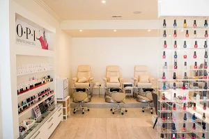 S'Nails Salon and Spa image