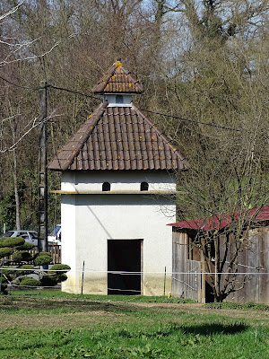 Pigeonnier à Chaleins