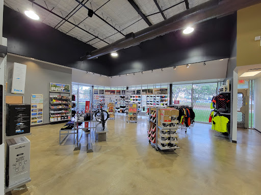 Bicycle Store «Bike Barn - Westchase», reviews and photos, 11105 Westheimer Rd, Houston, TX 77042, USA
