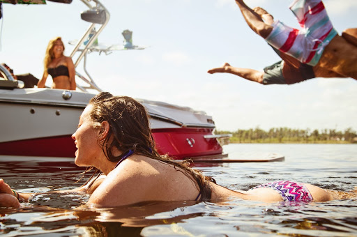 Boat Dealer «Norcal MasterCraft Sacramento - Service Center», reviews and photos, 1100 Richards Blvd, Sacramento, CA 95811, USA