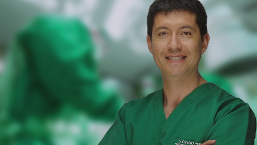 Dr. Franklin Alvear - Plastic Surgeon Quito