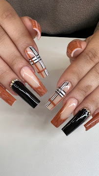 D'More Beauty Salon - Photo 8 - Car repair in Stamford, CT, Stamford