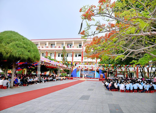 Trường Phổ thông Duy Tân