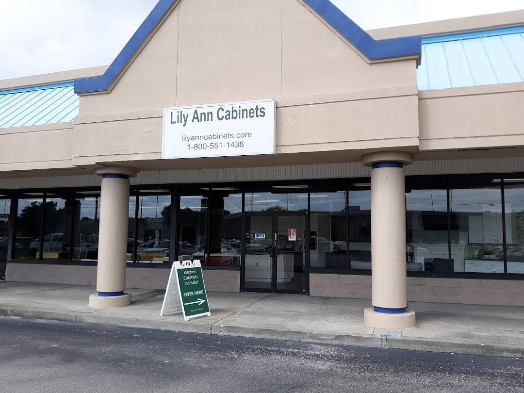 Lily Ann Cabinets Showroom Florida