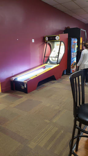 Bowling Alley «Rockville Centre Lanes», reviews and photos, 100 Maple Ave, Rockville Centre, NY 11570, USA