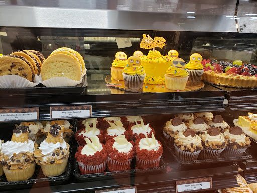 Grocery Store «ShopRite of Veterans Rd», reviews and photos, 3010 Veterans Rd W, Staten Island, NY 10309, USA