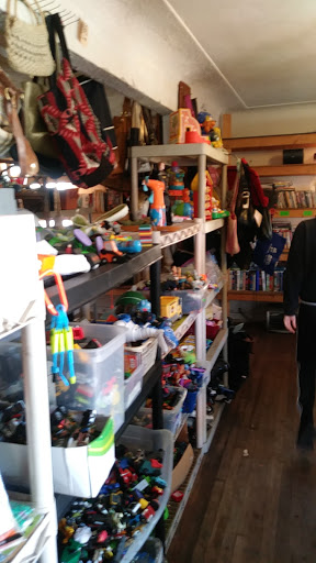 Thrift Store «Yard Sale Thrift Shop», reviews and photos, 7035 66th St N, Pinellas Park, FL 33781, USA