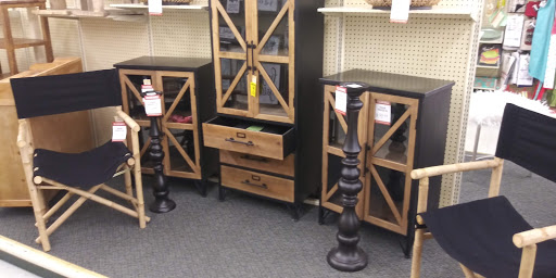 Craft Store «Hobby Lobby», reviews and photos, 1658 Town Square South West, Cullman, AL 35057, USA