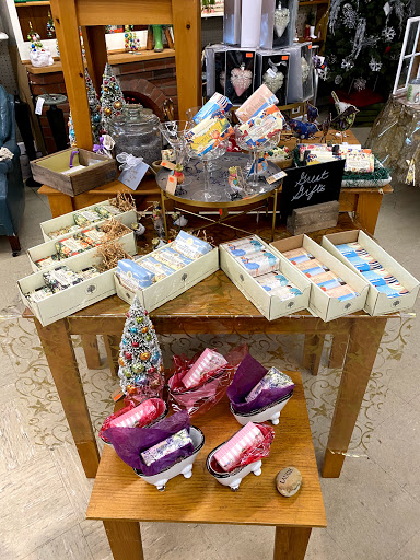 Garden Center «Woodland Gardens», reviews and photos, 168 Woodland St, Manchester, CT 06042, USA