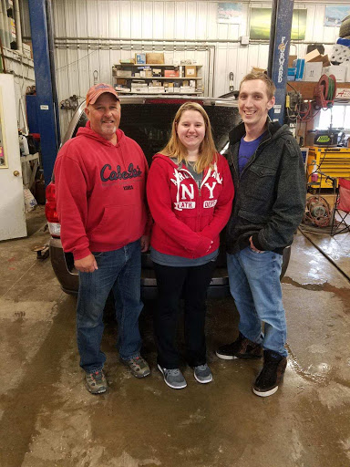 Car Dealer «Albertson Auto Center», reviews and photos, 2748 State Hwy 325, Spillville, IA 52168, USA