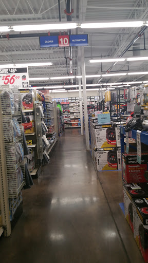 Hardware Store «Harbor Freight Tools», reviews and photos, 22330 S Sterling Blvd STE 101, Sterling, VA 20164, USA