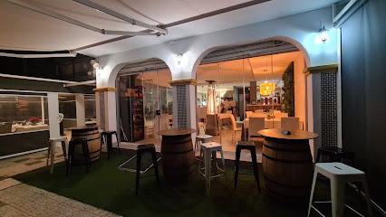 Restaurante Patanegra Playa - Av. del Peñoncillo, 29770 Torrox Costa, Málaga, Spain