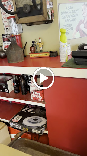 Auto Repair Shop «Rockford Lane Automotive», reviews and photos, 4757 Rockford Plaza, Louisville, KY 40216, USA