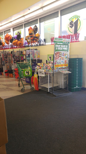 Dollar Store «Dollar Tree», reviews and photos, 1551 Missouri Ave N, Largo, FL 33770, USA