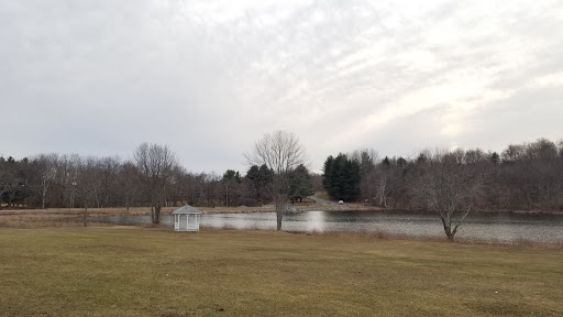 Golf Course «Crestbrook Golf Course», reviews and photos, 834 Northfield Rd, Watertown, CT 06795, USA