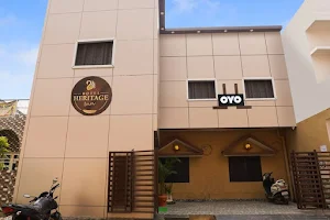 OYO Flagship Hotel Heritage Inn image