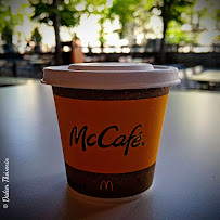Café du Restaurant de hamburgers McDonald's à Marseille - n°1