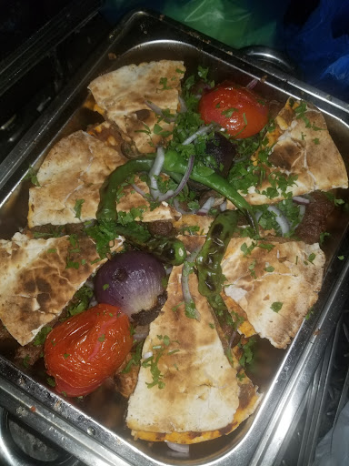 مطعم واحة الانعام الجميلة