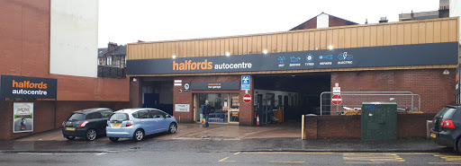 Halfords McConechys Partick Glasgow Autocentre