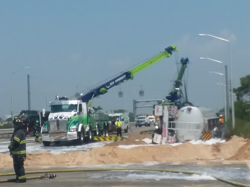 Used Car Dealer «5 Towns Drive.net», reviews and photos, 670 Burnside Ave, Inwood, NY 11096, USA