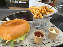 Plats et boissons du Restaurant Ô burger des dames à Marseille - n°4