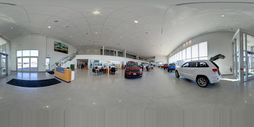 Car Dealer «Elgin Chrysler Dodge Jeep Ram», reviews and photos, 1010 E Chicago St, Elgin, IL 60120, USA