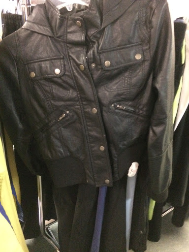 Charity «Forest Lake Gift and Thrift», reviews and photos, 531 Harley Lester Ln, Apopka, FL 32703, USA