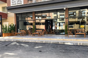 Sokak arası cafe image