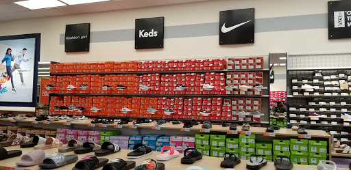 Shoe Store «Rack Room Shoes», reviews and photos, 12228 W Broad St, Richmond, VA 23233, USA