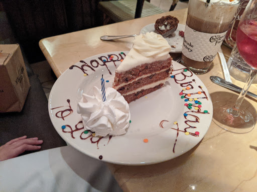 Restaurant «The Cheesecake Factory», reviews and photos, 1566 Polaris Pkwy, Columbus, OH 43240, USA