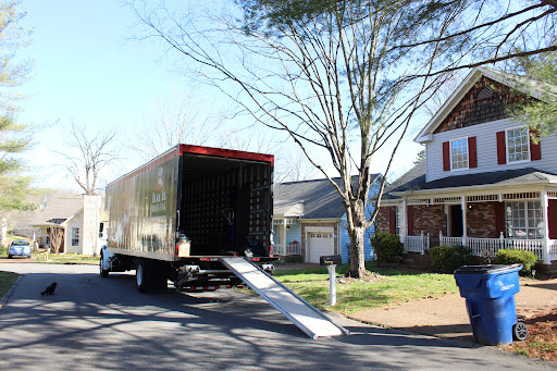 Moving Company «Black Tie Moving Services», reviews and photos, 2095 Exeter Rd #80, Germantown, TN 38138, USA