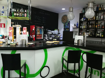 Cafe-Bar Juncal - Hermandad de las Marismas, 1, 39700 Castro-Urdiales, Cantabria, Spain