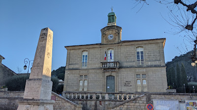 Mairie de Saint-Victor-la-coste à Saint-Victor-la-Coste