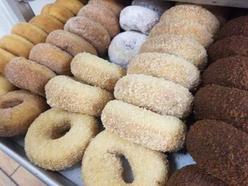 Donut Shop «Happy Donuts», reviews and photos, 1041 Gilman St, Berkeley, CA 94710, USA