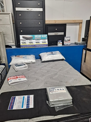 Furniture Store «American Freight Furniture and Mattress», reviews and photos, 2600 Cleveland Ave N, Roseville, MN 55113, USA