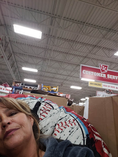 Home Improvement Store «Tractor Supply Co.», reviews and photos, 57155 Gratiot Ave, New Haven, MI 48048, USA