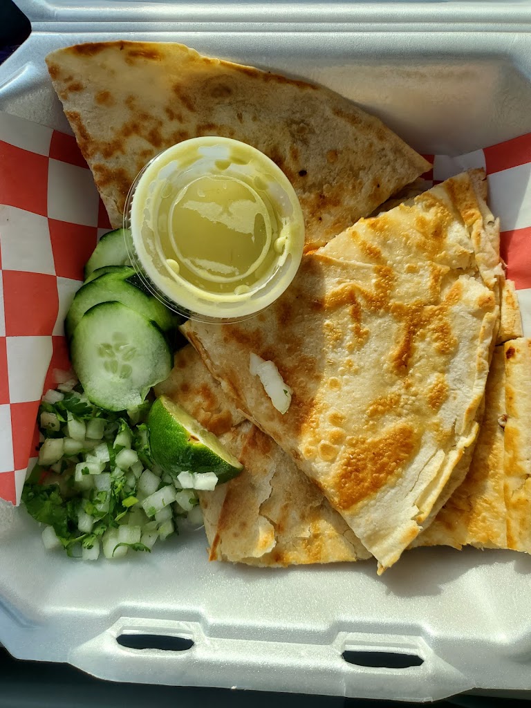 Chabelo's Tacos Food Truck 75460