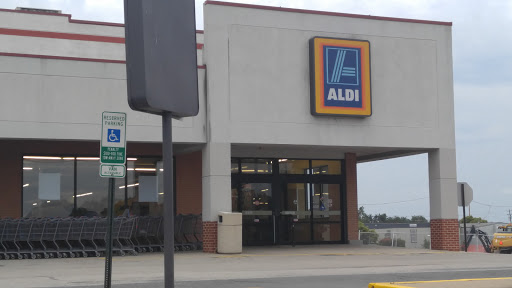 Supermarket «ALDI», reviews and photos, 13291 Gordon Blvd, Woodbridge, VA 22191, USA