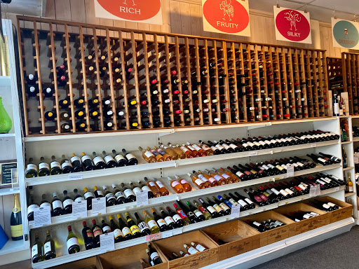 Wine Store «Toast Wines & Spirits», reviews and photos, 984 Farmington Ave B, West Hartford, CT 06107, USA