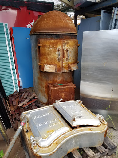 Door Supplier «Bauer Brothers Salvage», reviews and photos, 2432 N 2nd St, Minneapolis, MN 55411, USA