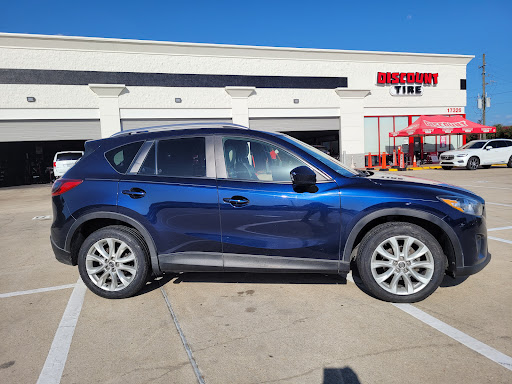 Tire Shop «Discount Tire Store - Cypress, TX», reviews and photos, 17326 Spring Cypress Rd, Cypress, TX 77429, USA