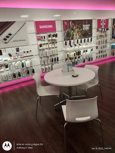 Cell Phone Store «T-Mobile», reviews and photos, 1424 N Expy, Griffin, GA 30223, USA