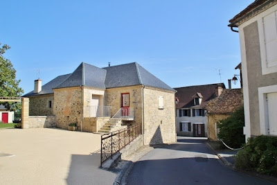 Commune de Dussac Mairie à Dussac