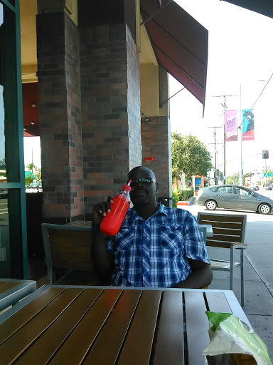 Coffee Shop «The Coffee Bean & Tea Leaf», reviews and photos, 18505 Ventura Blvd, Tarzana, CA 91356, USA