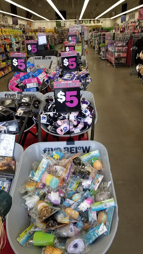 Variety Store «Five Below», reviews and photos, 190 Upland Square Dr, Stowe, PA 19464, USA