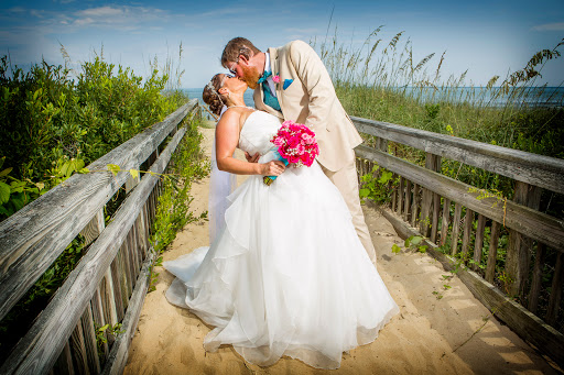 Wedding photographer Newport News