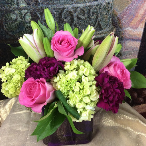 Florist «McCandless Floral», reviews and photos, 8105 Perry Hwy, Pittsburgh, PA 15237, USA