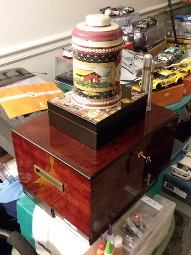 Tobacco Shop «Broadleaf Tobacco», reviews and photos, 487 Ritchie Hwy #101, Severna Park, MD 21146, USA